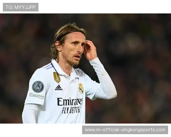 皇马莫德里奇节奏掌控训练仍旧优雅